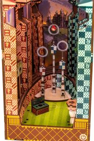 Revell Tiny Adventures - Harry Potter "Quidditch Field" Book Nook Miniaturwelt aus Holz zum Zusammenbauen / 532