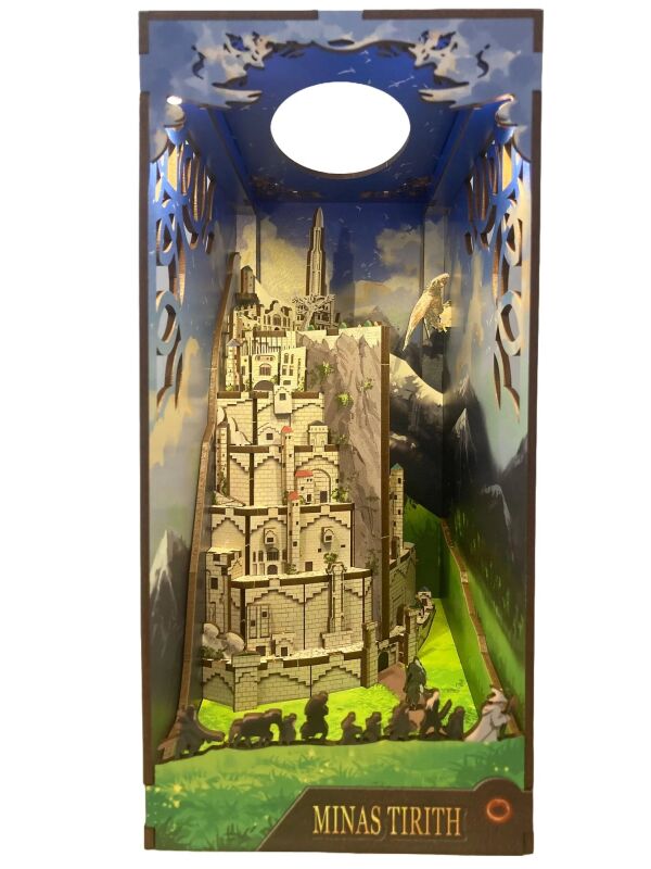 Revell Tiny Adventures - Herr der Ringe "Minas Tirith" Book Nook Miniaturwelt aus Holz zum Zusammenbauen / 536