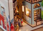 Revell Tiny Adventures "Paris" Book Nook Miniaturwelt aus Holz zum Zusammenbauen / 539