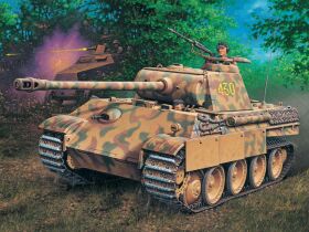 Revell PzKpfw V Panther Ausf. G (Sd.Kfz. 171) 1:72 Plastikmodellbausatz / 3171
