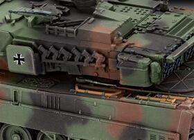 Revell Leopard 2A7V Modellbausatz / 3355