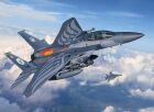 Revell F-15E Strike Eagle Modellbausatz 1:72 / 3841