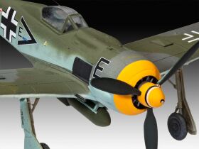 Revell Focke Wulf Fw190 F-8 Modellbausatz / 3898