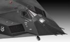 Revell Lockheed Martin F-117A Nighthawk Stealth Fighter Modellbausatz 1:72 / 3899