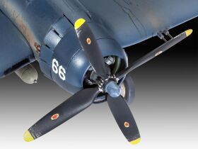 Revell F4U-4 Corsair Modellbausatz 1:72 / 3955