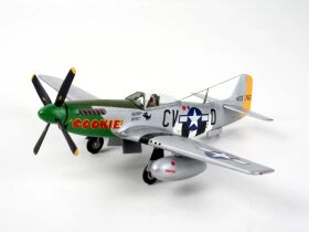 Revell P-51 D Mustang Modellbausatz / 4148