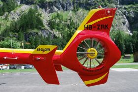 Revell Airbus Helicopters EC135 "Air-Glaciers" Modellbausatz / 4986