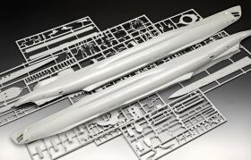 Revell German Submarine Type VII C/41 1:72 Modellbausatz / 5163