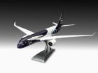 Revell Geschenkset A350-900 - Lufthansa 100years Modellbausatz mit Basiszubehör / 5612