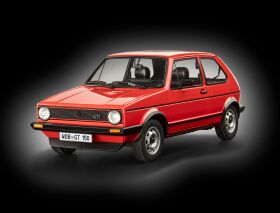 Revell Geschenkset "50 Jahre VW Golf 1 GTi" Modellbausatz mit Basiszubehör / 5623