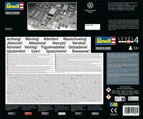 Revell Geschenkset "50 Jahre VW Golf 1 GTi" Modellbausatz mit Basiszubehör / 5623