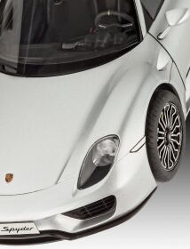 Revell Porsche 918 Spyder Modellbausatz / 7026
