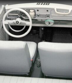 Revell VW Beetle Limousine 1968 Modellbausatz / 7083