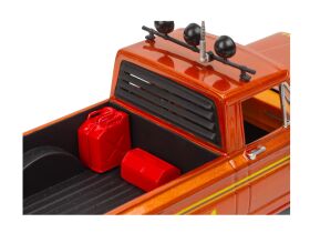 Revell ‘79 Jeep® J-10 Pickup with Camper Top Modellbausatz / 14568