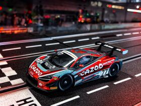 Carrera Digital 132 McLaren 720S GT3 "Enduro...
