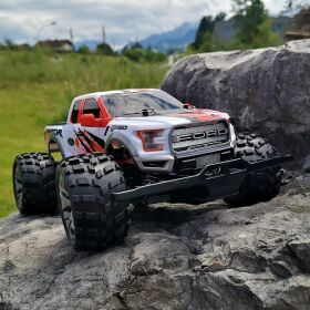 Carrera RC 2,4GHz Ford F-150 Raptor -PX- Carrera Profi RC Ferngesteuertes Auto / 370183017