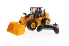 Caterpillar 1:24 RC Cat® 950M Radlader...
