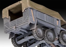 Revell Model Set Krupp Protze Kfz 69 mit 3,7 cm Pak 1:76 Modellbausatz inkl. Farben, Kleber & Pinsel / 63344