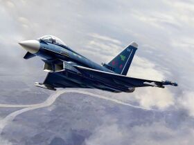 Revell Model Set Eurofighter Typhoon - RAF Modellbausatz mit Basiszubehör / 63796