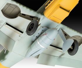 Revell Model Set Messerschmitt Bf109 G-2/4 Modellbausatz mit Basiszubehör / 63829