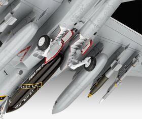 Revell Model Set F/A-18F Super Hornet Modellbausatz mit Basiszubehör / 63834