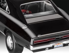 Revell Model Set F&F Dominics 1970 Dodge Charger Modellbausatz mit Basiszubehör / 67693