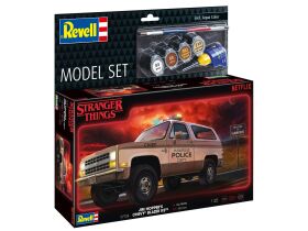 Revell Model Set Chevrolet K5 Blazer "Stranger...