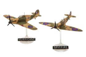 Revell Starter Kit Spitfire Mk.Ia & Hurricane Mk.I 1:144 Modellbausatz mit Basiszubehör / 73771