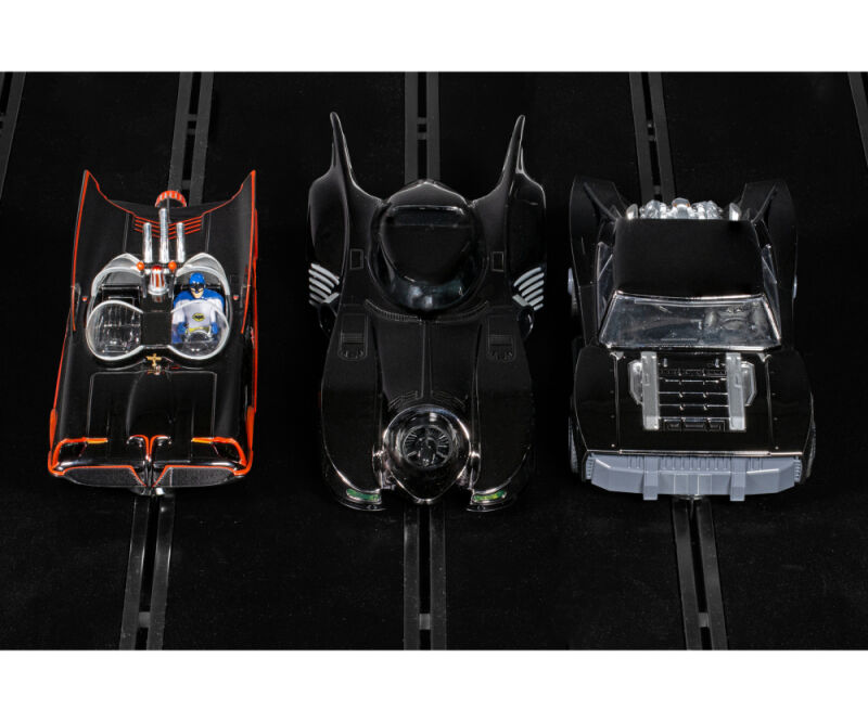 1:32 Batmobile Ultimate Triple Pack / 56004575A