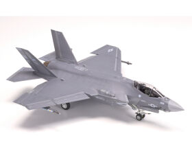 1:72 US F-35C Lightning II / 300060794