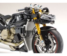 1:12 Ducati 1199 Panigale S Tricolore / 300014132