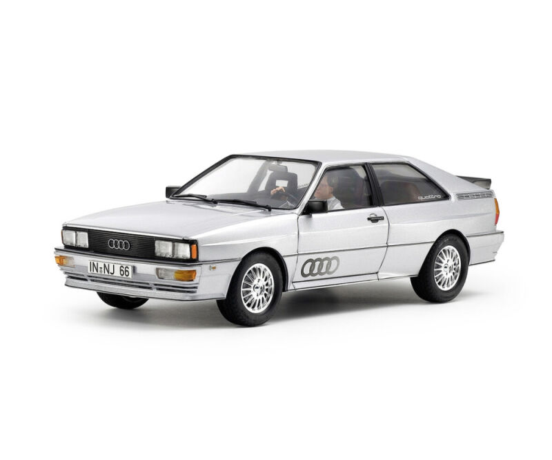 1:24 Audi Quattro / 300024031