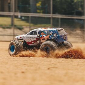 ARRMA 1/10 FREEDOM FLYER 223S 2WD RTR Brushless Monster...