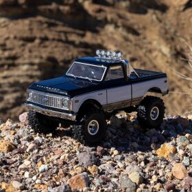 Axial 1/24 SCX24 1967-1972 Chevrolet C10 4WD Truck RTR Black / AXI-3408T1